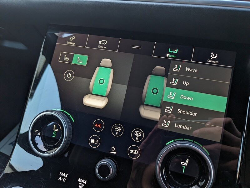 Used Land Rover Range Rover Velar 2018 for sale - 76628594: Photo 33