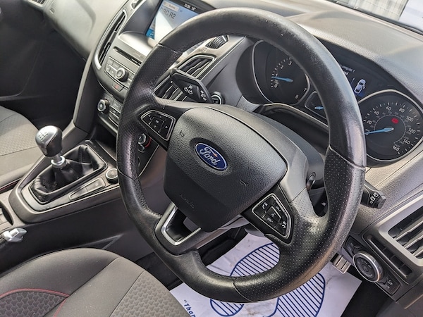 Used Ford Focus 2017 for sale - 74743338: Photo 21