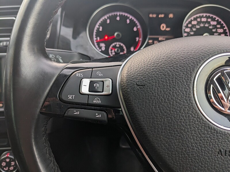 Used Volkswagen Golf 2015 for sale - 77072869: Photo 20