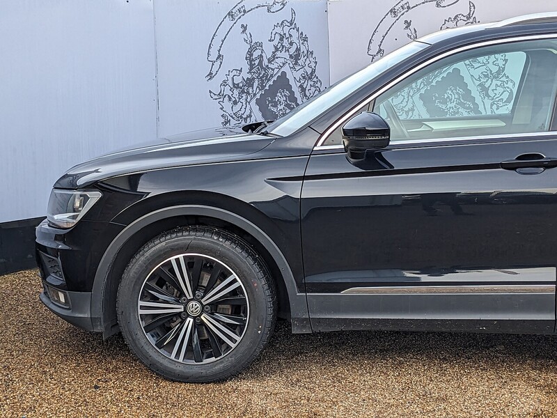 Used Volkswagen Tiguan 2018 for sale - 77007759: Photo 5