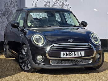 Used MINI Hatch 2019 for sale - 76065032: Photo