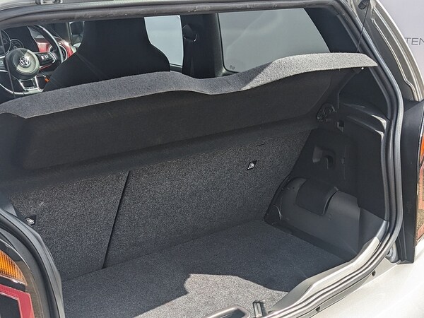 Used Volkswagen up! 2018 for sale - 74387768: Photo 18