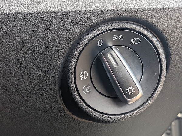 Used Volkswagen up! 2018 for sale - 74387768: Photo 27