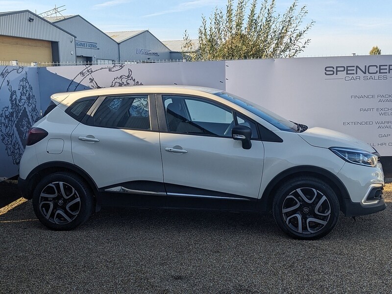 Used Renault Captur 2018 for sale - 76006747: Photo 10
