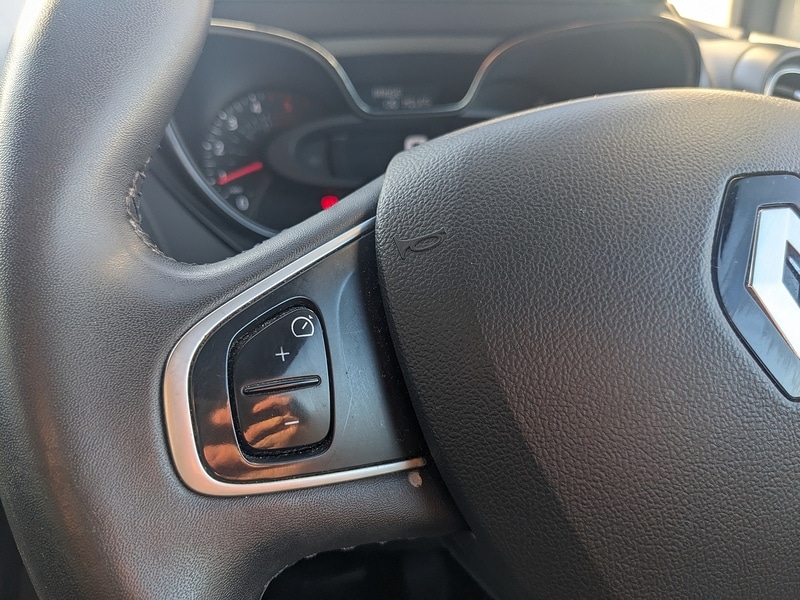 Used Renault Captur 2018 for sale - 76006747: Photo 22