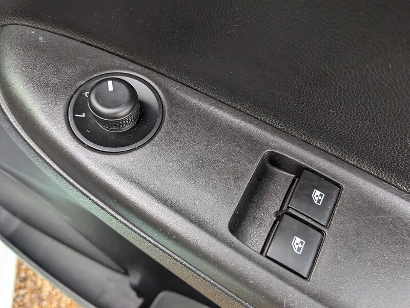 Used Vauxhall Viva 2017 for sale - 76879339: Photo 24