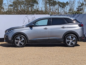 Used Peugeot 3008 2019 for sale - 77744268: Photo