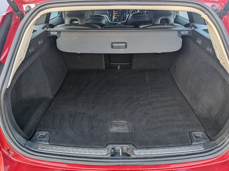 Used Volvo V60 2018 for sale - 77162021: Photo 13