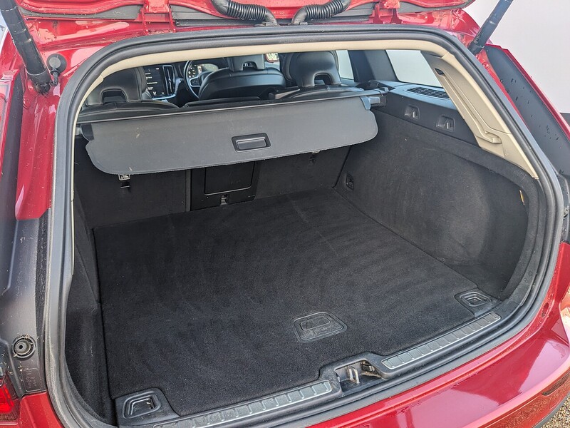 Used Volvo V60 2018 for sale - 77162021: Photo 14