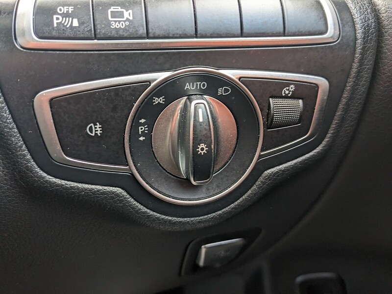 Used Mercedes-Benz GLC 2018 for sale - 77104565: Photo 28