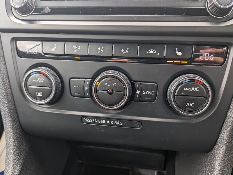 Used Volkswagen Golf 2016 for sale - 77998348: Photo 37