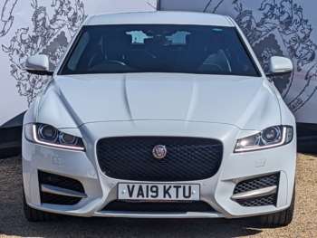 Used Jaguar XF 2019 for sale - 74237913: Photo