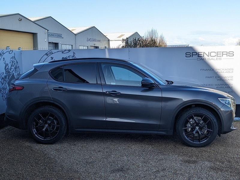 Used Alfa Romeo Stelvio 2020 for sale - 76626848: Photo 10