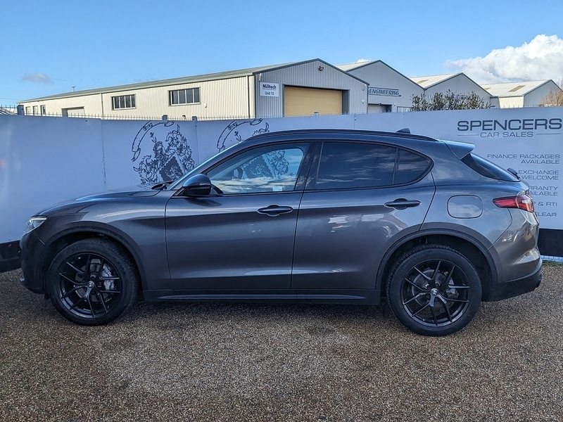 Used Alfa Romeo Stelvio 2020 for sale - 76626848: Photo 4