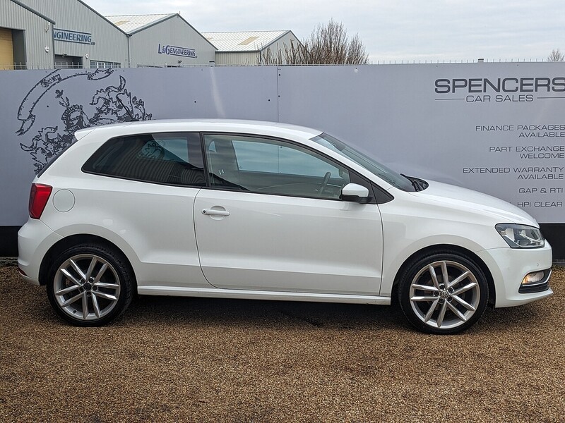 Used Volkswagen Polo 2014 for sale - 77250882: Photo 10