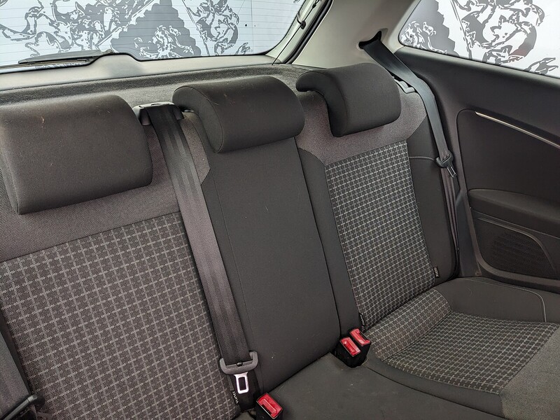 Used Volkswagen Polo 2014 for sale - 77250882: Photo 16