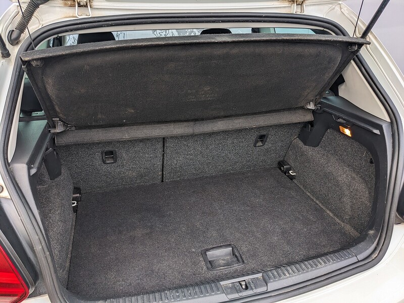Used Volkswagen Polo 2014 for sale - 77250882: Photo 18