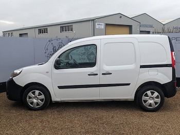 Used Nissan NV250 2020 for sale - 76924007: Photo