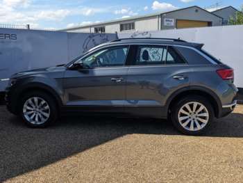 Used Volkswagen T-Roc 2019 for sale - 75148961: Photo