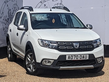 Used Dacia Sandero Stepway 2020 for sale - 79257895: Photo