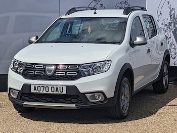 Used Dacia Sandero Stepway 2020 for sale - 79257895: Photo