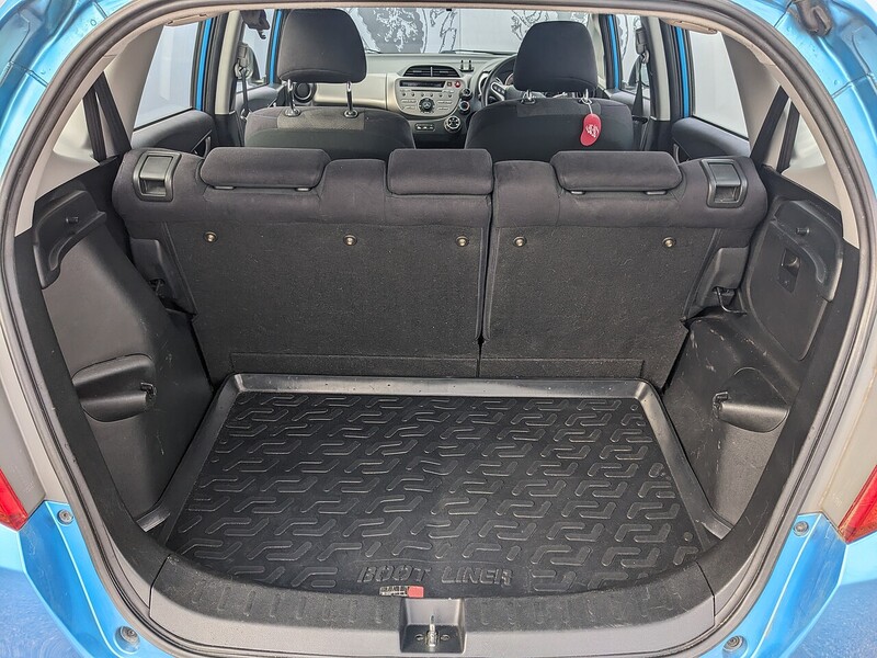 Used Honda Jazz 2010 for sale - 77846420: Photo 18