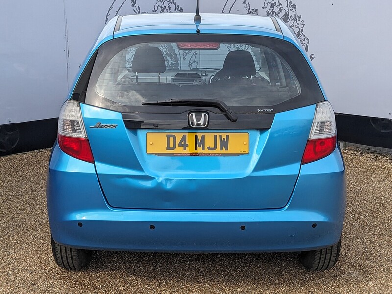 Used Honda Jazz 2010 for sale - 77846420: Photo 8