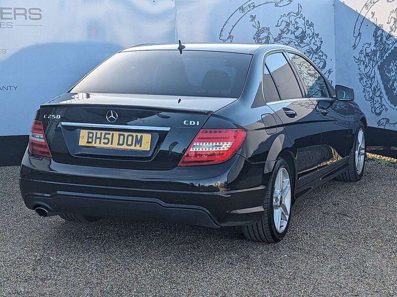 Used Mercedes-Benz C Class 2013 for sale - 77384774: Photo 9
