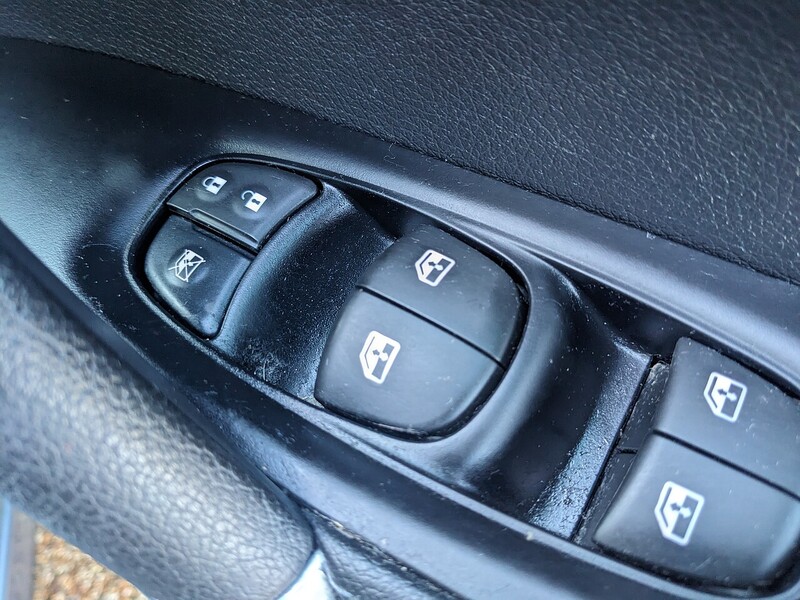 Used Nissan Qashqai 2018 for sale - 77080654: Photo 17