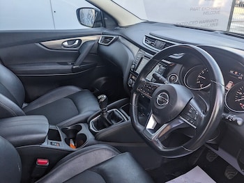 Used Nissan Qashqai 2018 for sale - 77080654: Photo