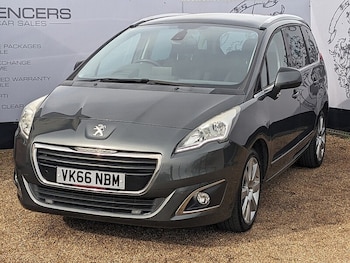 Used Peugeot 5008 2016 for sale - 77716206: Photo