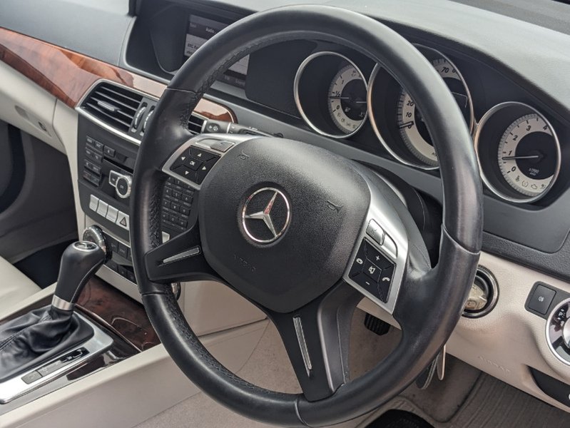 Used Mercedes-Benz C Class 2013 for sale - 76919772: Photo 13