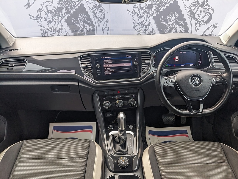 Used Volkswagen T-Roc 2018 for sale - 76323772: Photo 18