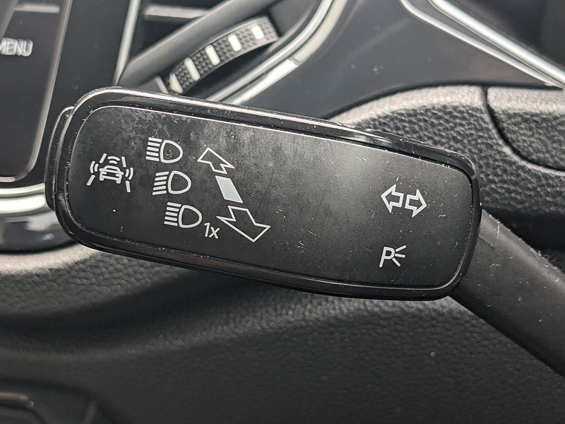 Used Volkswagen T-Roc 2018 for sale - 76323772: Photo 25