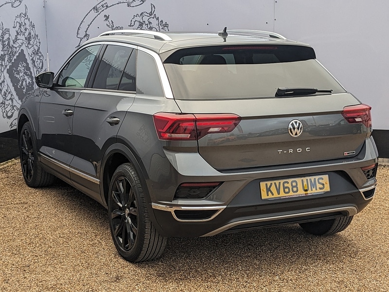 Used Volkswagen T-Roc 2018 for sale - 76323772: Photo 7