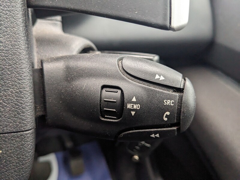 Used Peugeot 3008 2011 for sale - 77140268: Photo 22