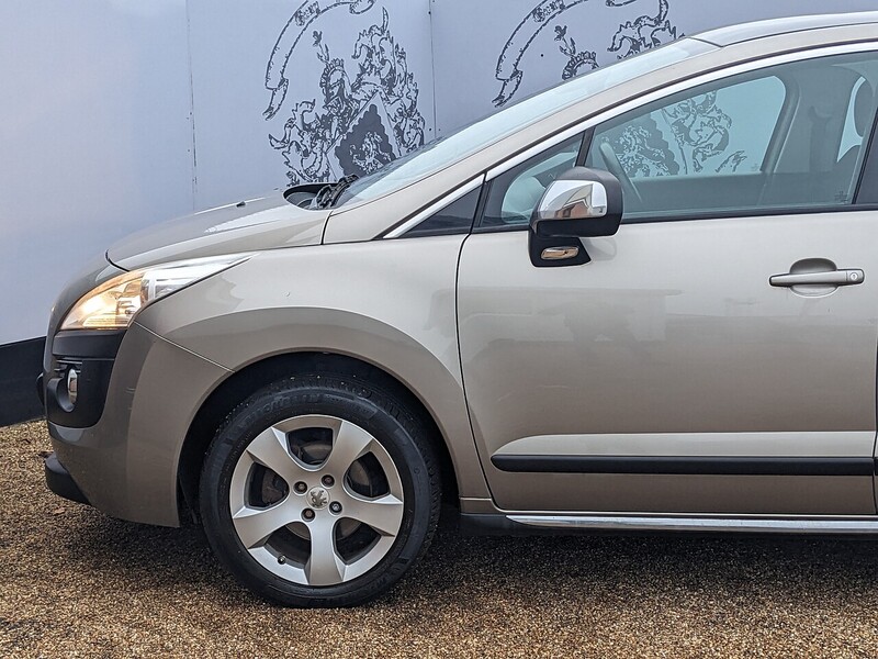 Used Peugeot 3008 2011 for sale - 77140268: Photo 33