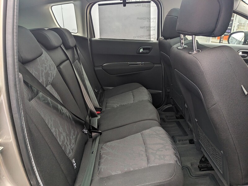 Used Peugeot 3008 2011 for sale - 77140268: Photo 4