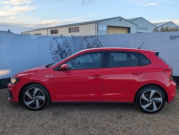 Used Volkswagen Polo 2019 for sale - 76426359: Photo