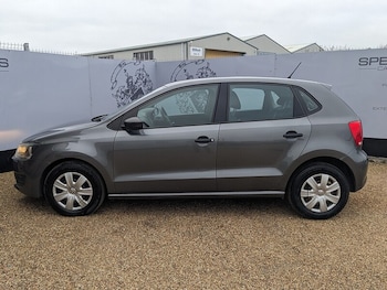 Used Volkswagen Polo 2013 for sale - 77055082: Photo