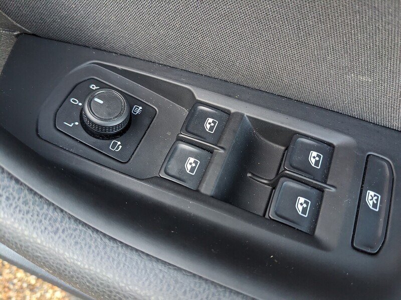 Used Volkswagen Passat 2019 for sale - 76626849: Photo 24