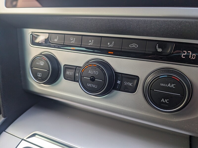 Used Volkswagen Passat 2019 for sale - 76626849: Photo 30