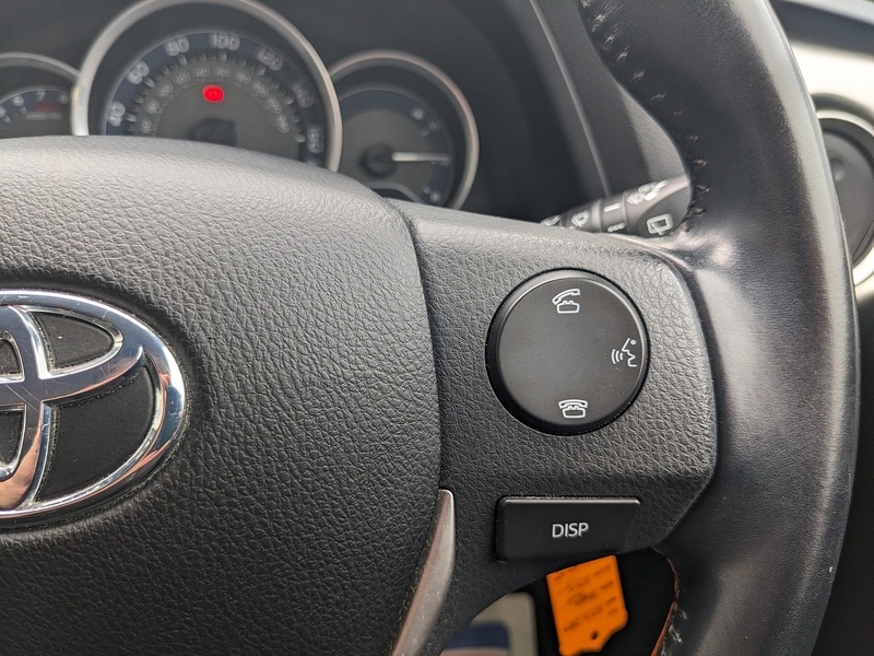 Used Toyota Auris 2014 for sale - 76330447: Photo 23