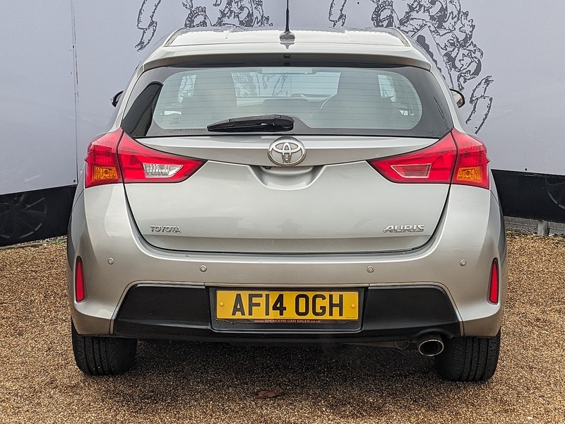 Used Toyota Auris 2014 for sale - 76330447: Photo 8