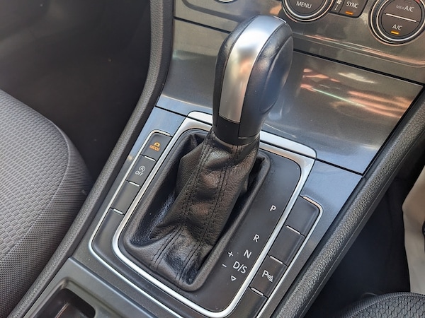 Used Volkswagen Golf 2020 for sale - 75474245: Photo 25