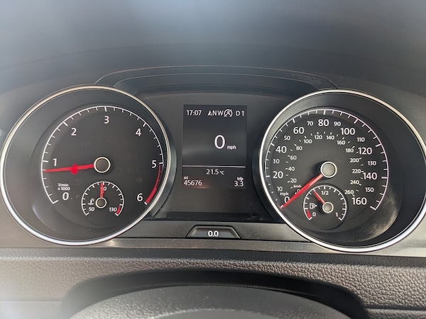 Used Volkswagen Golf 2020 for sale - 75474245: Photo 32