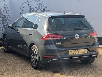 Used Volkswagen Golf 2020 for sale - 75474245: Photo