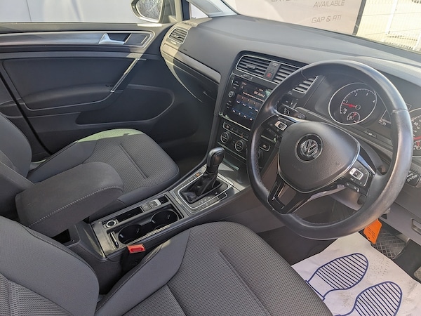 Used Volkswagen Golf 2020 for sale - 75474245: Photo 9