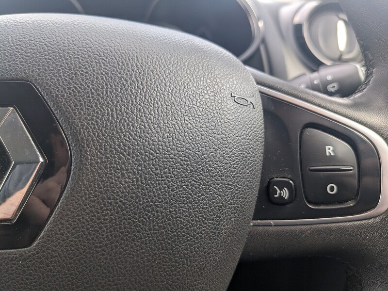 Used Renault Clio 2019 for sale - 78201275: Photo 17