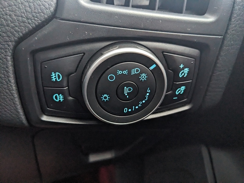 Used Ford Focus 2017 for sale - 76383122: Photo 27